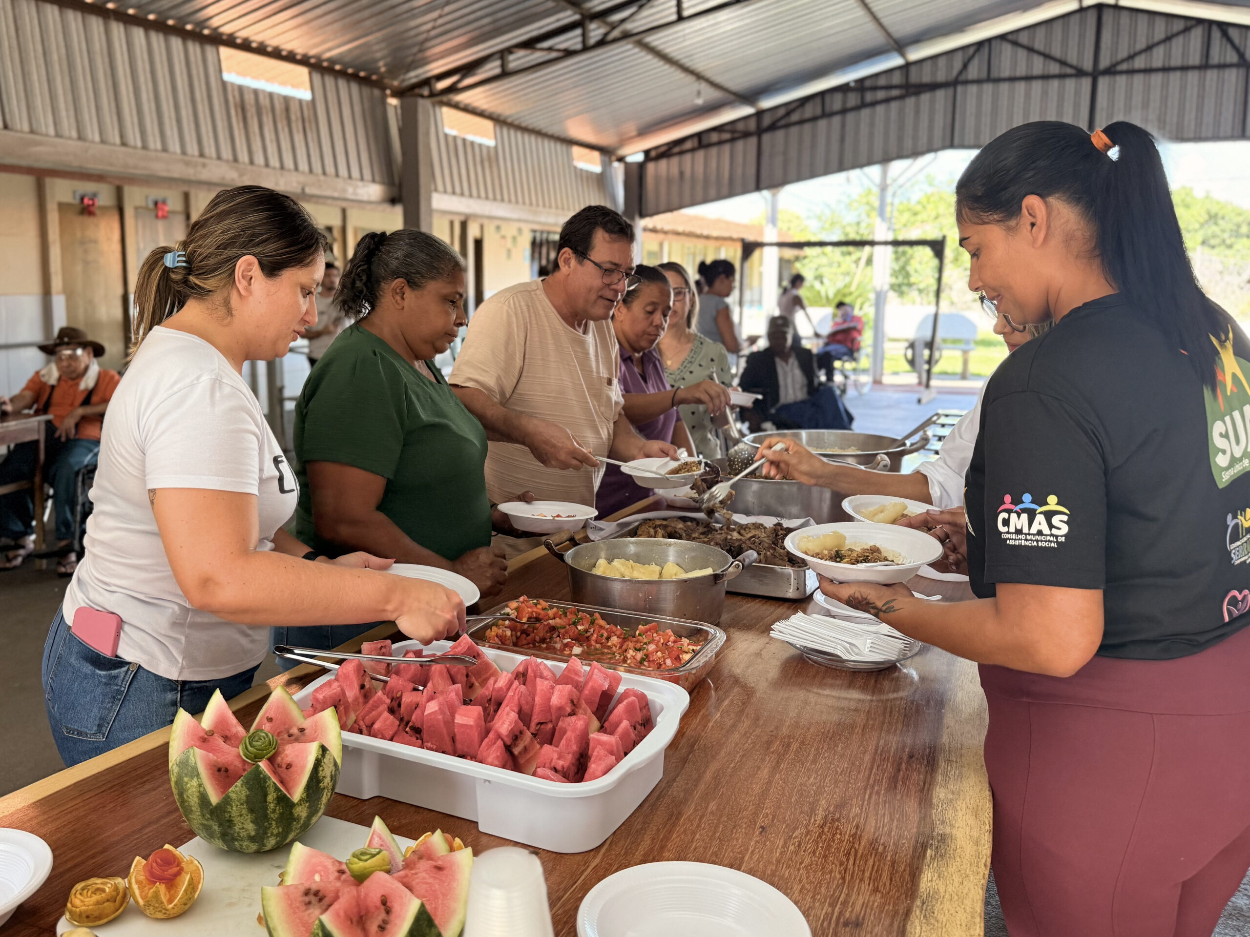 Almoço de Páscoa no Lar Jardim das Oliveiras